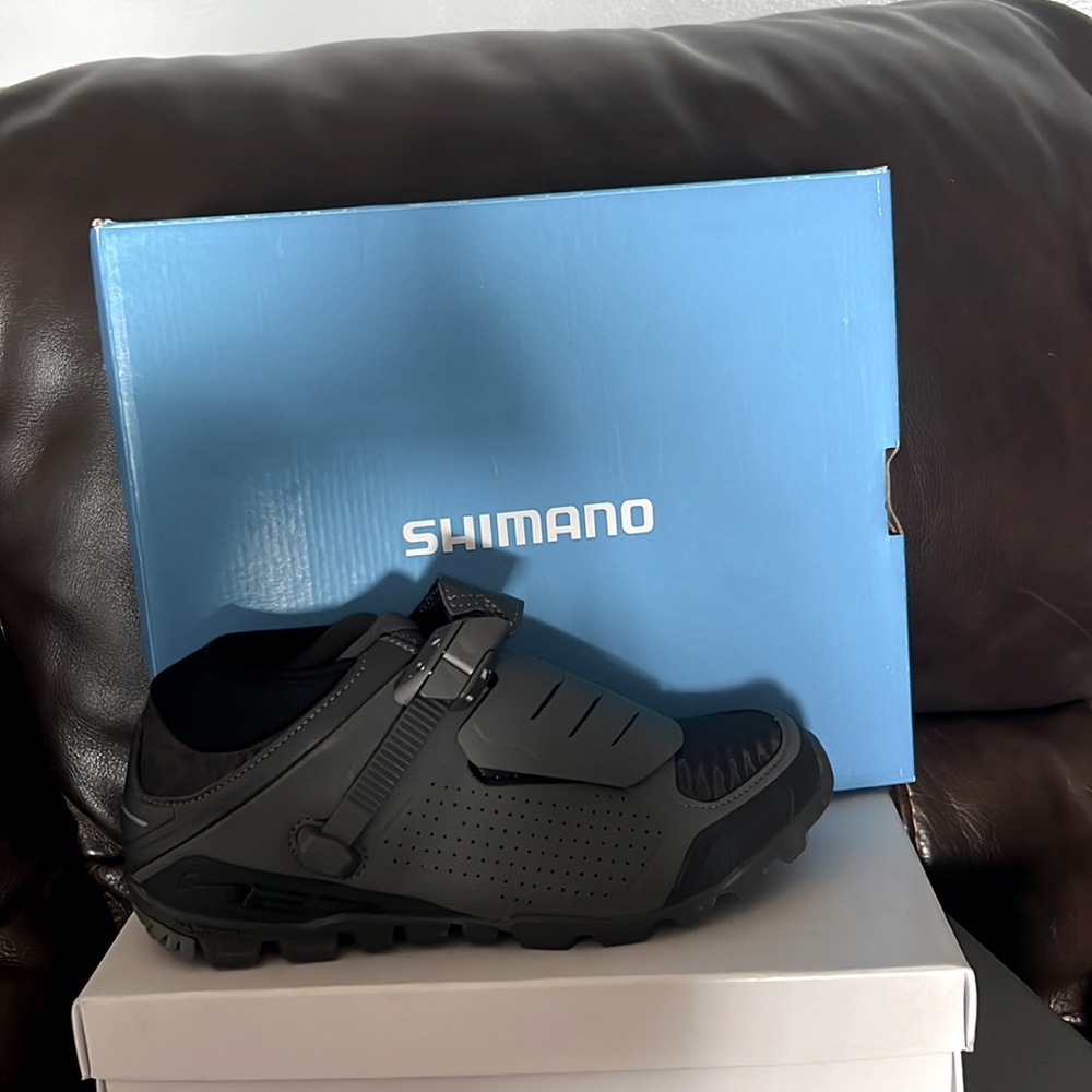 Shimano mountain bike shoes , grey, size 8.9
